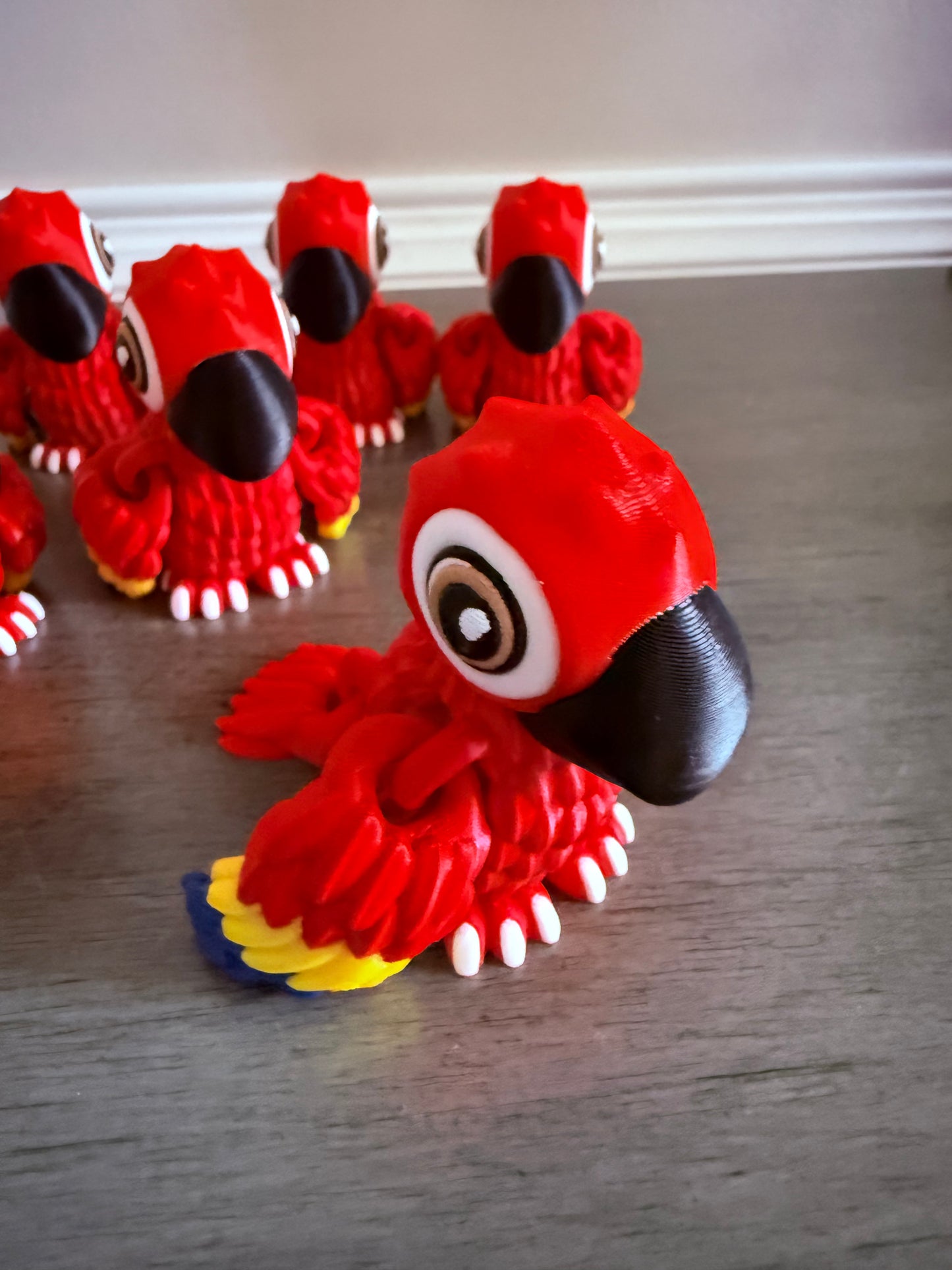 Articulated Cruise Parrot – 3D Printed Tropical Companion