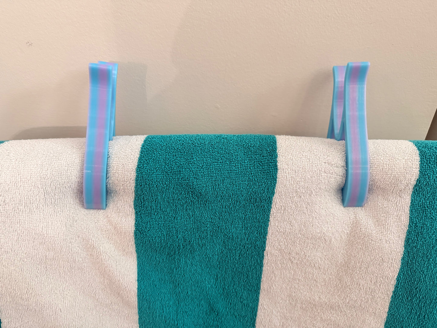 Beach Towel Clips (Set of 4)