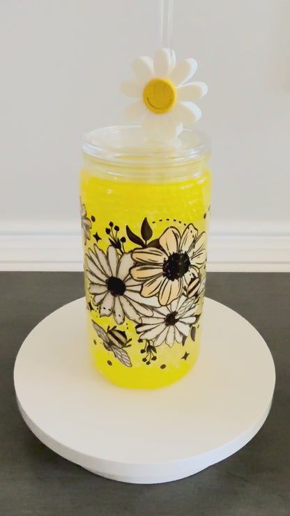 Honeycomb Daisy Snowglobe Tumbler – 16 oz